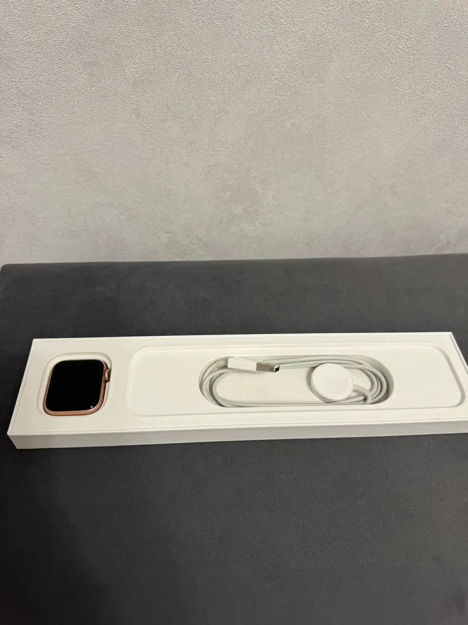 Продам Apple Watch Series 1 - Носимые устройства (Электроника) в Барнаул