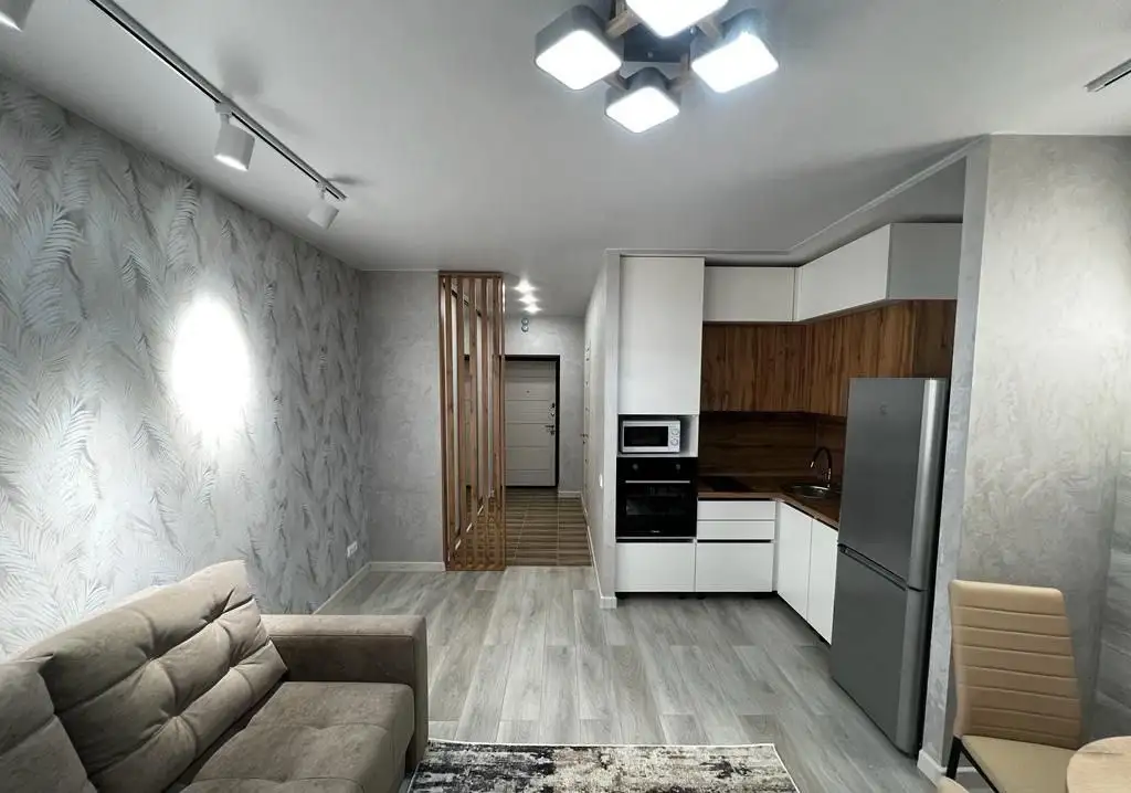 Сдаю студию в новом доме на ул. Малахова - Квартиры (Недвижимость) в Барнаул