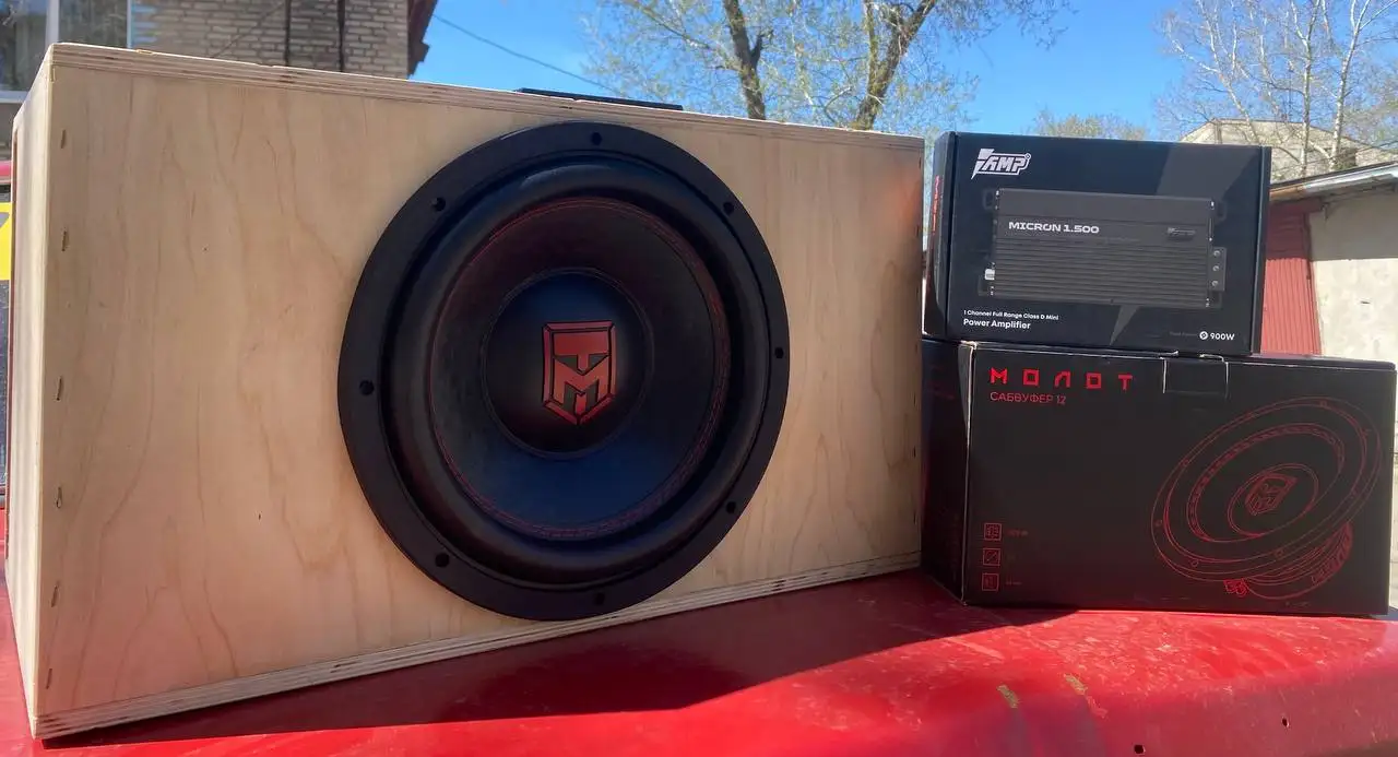 Продам готовый сабвуфер с усилителем и сабом - Автозвук (Авто) в Барнаул