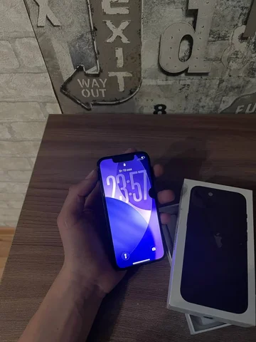 Продажа iPhone 13 mini - Электроника в Барнаул