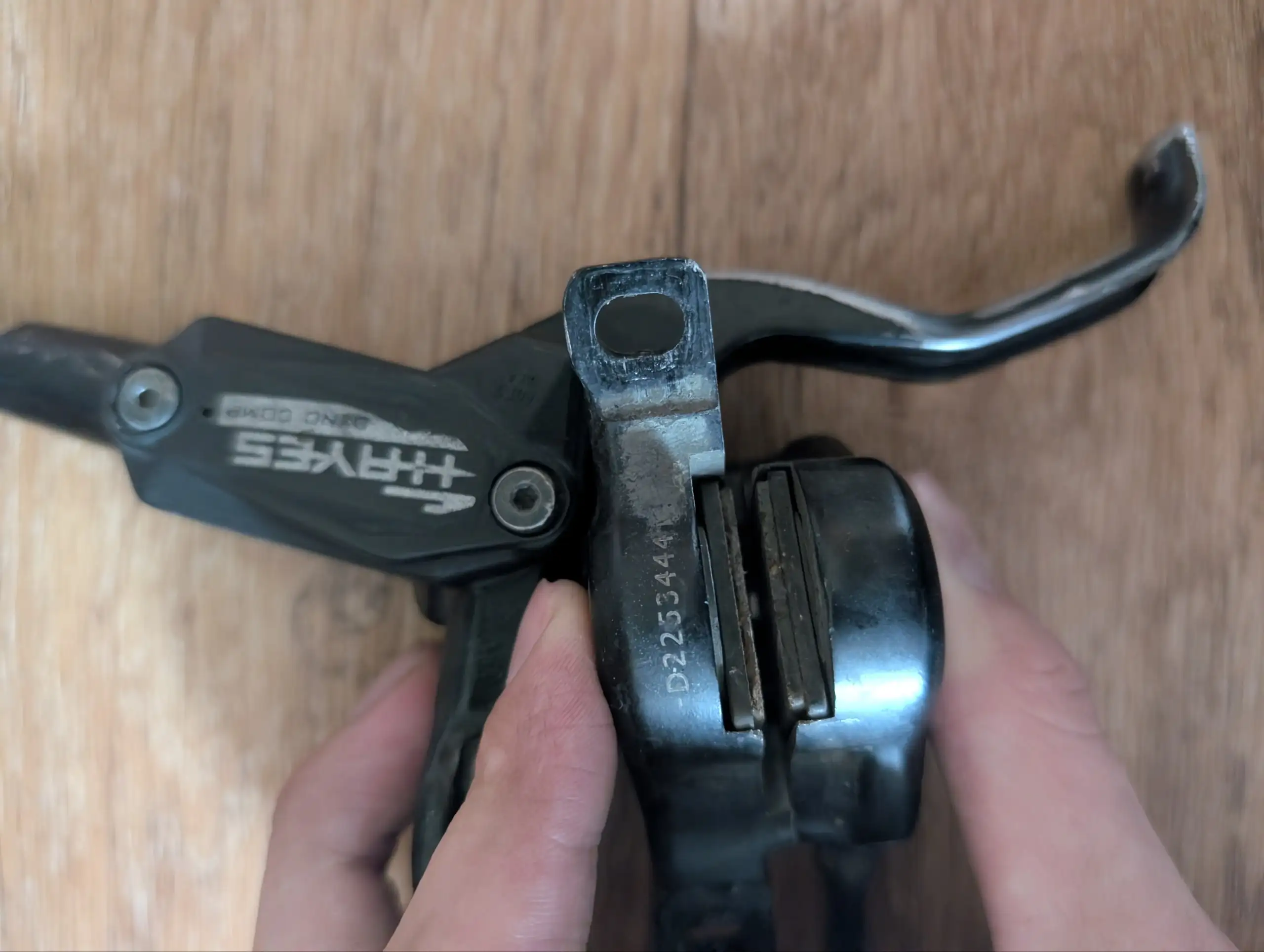 Продам гидравлические тормоза Shimano и Hayes - Велосипеды (Хобби и отдых) в Барнаул