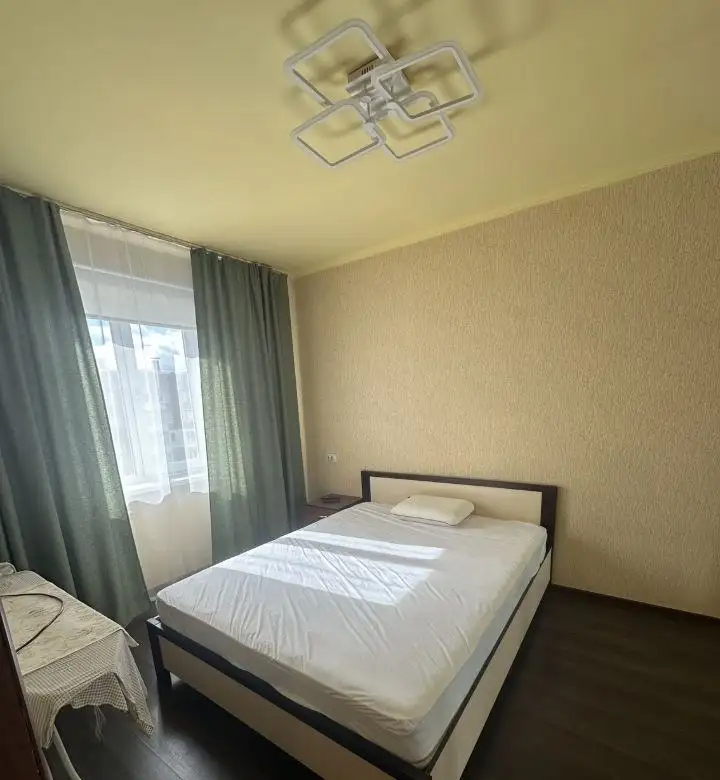 Сдается комната в центре, пр. Красноармейский 64 - Аренда комнат (Недвижимость) в Барнаул