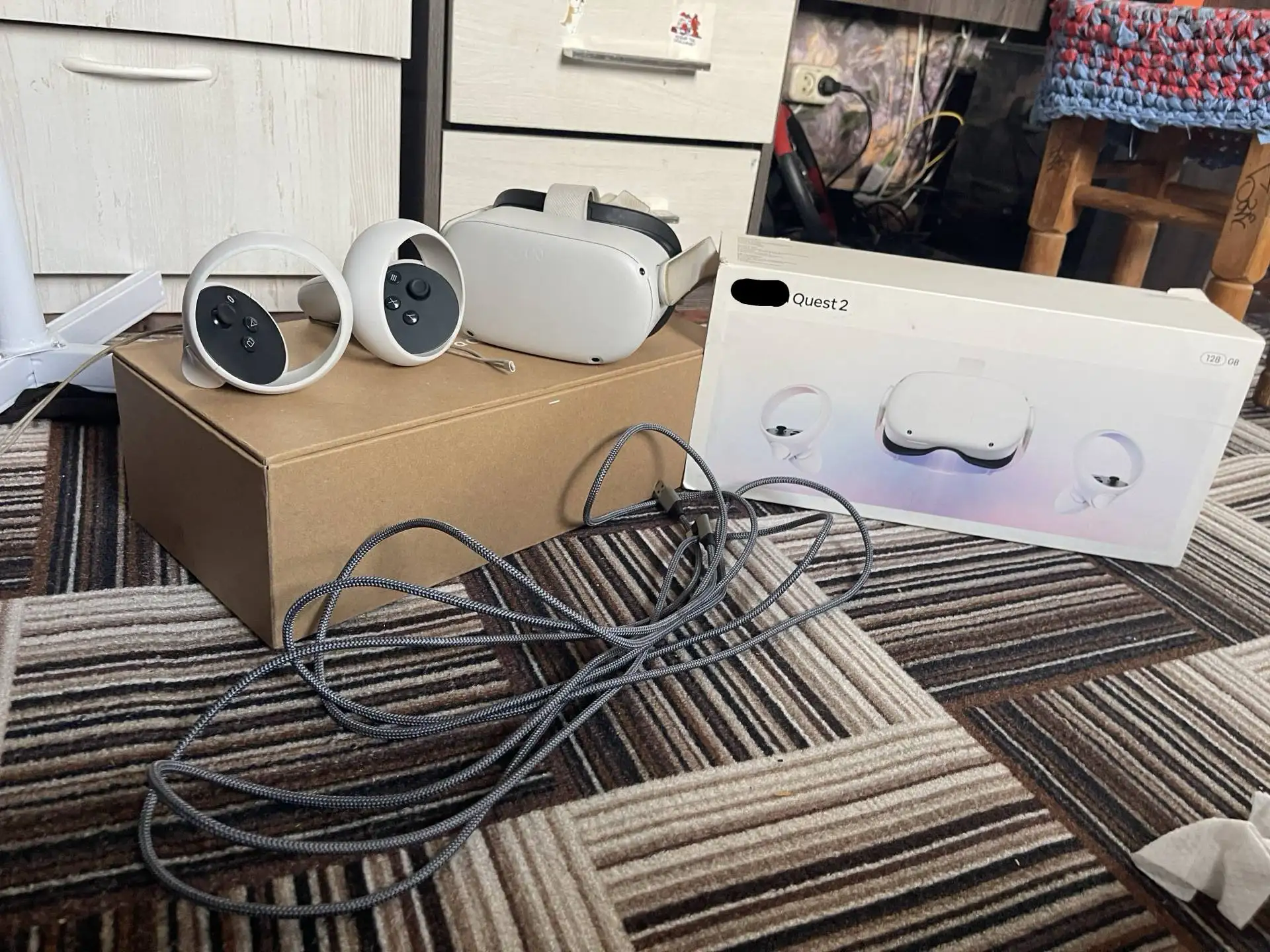 Продажа VR очков Quest 2 - VR-шлемы (Электроника) в Барнаул