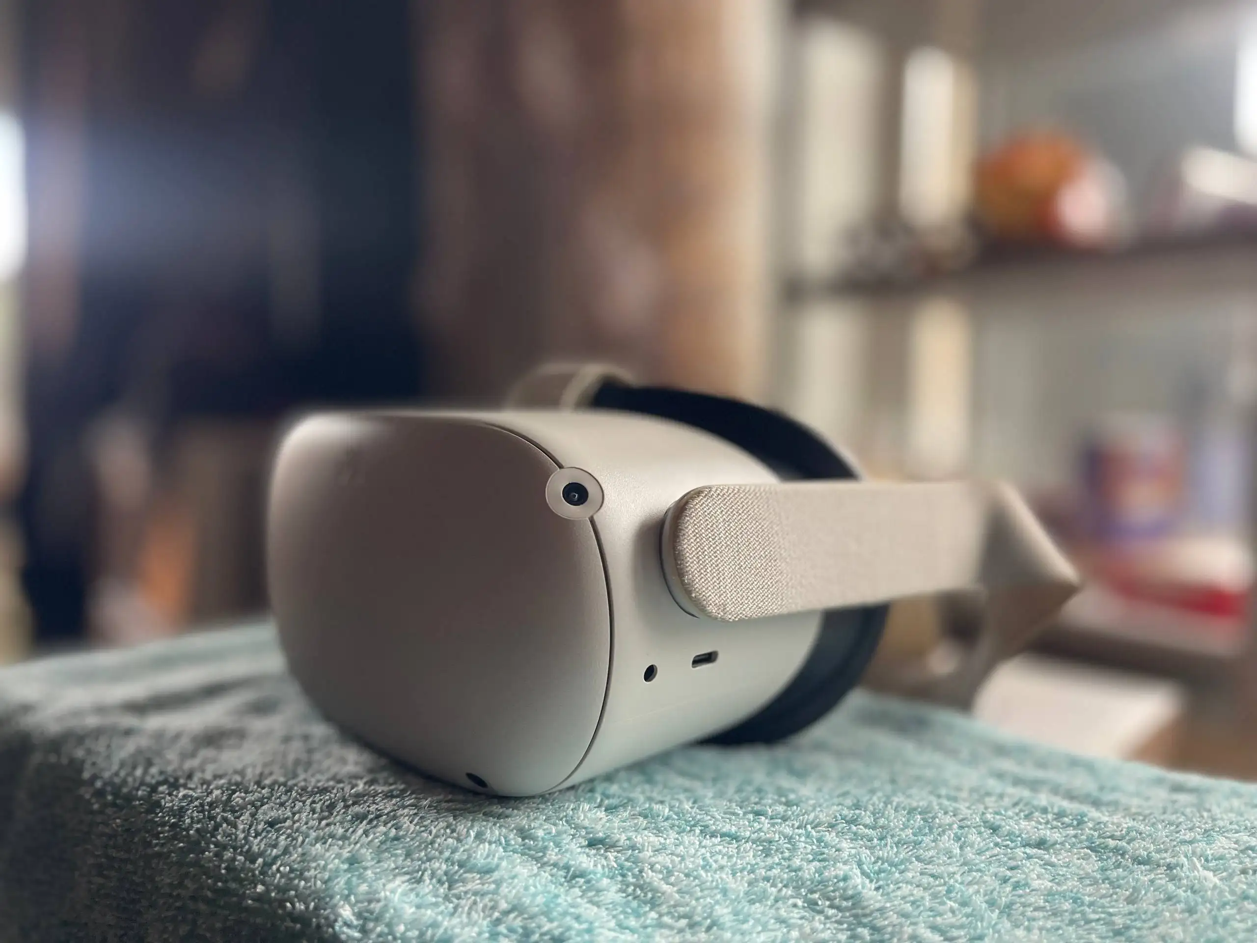 Продажа VR очков Quest 2 - VR-шлемы (Электроника) в Барнаул