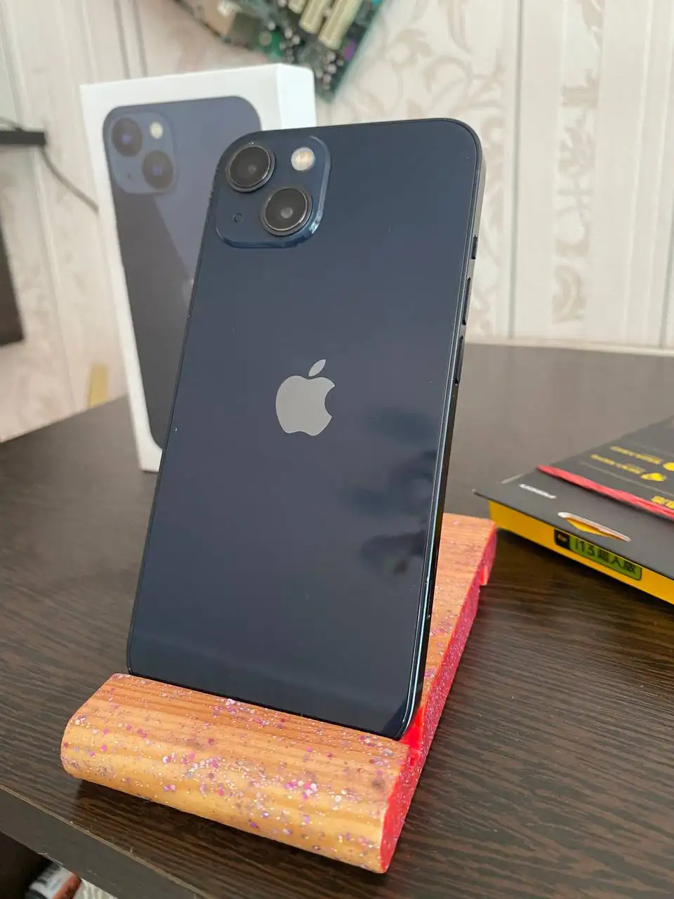iPhone 13 256GB с дефектом камер - Смартфоны (Электроника) в Барнаул