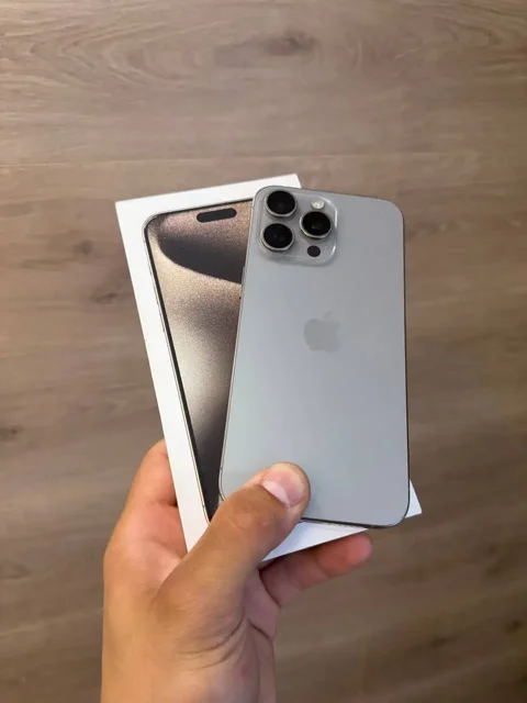 Iphone 15 Pro Max 256GB Natural Titanium - Электровелосипеды в Барнаул