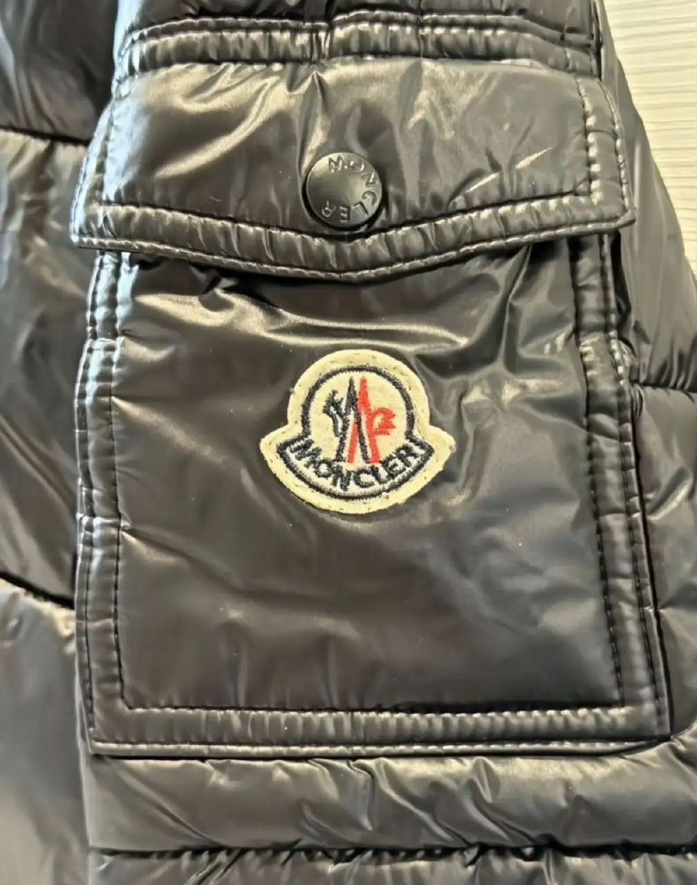 Куртка MONCLER - Верхняя одежда (Одежда) в Барнаул
