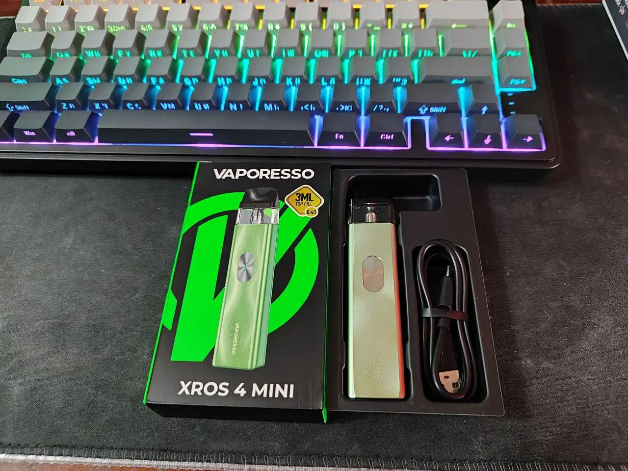 Продажа 4 mini в отличном состоянии - Смартфоны (Электроника) в Курган