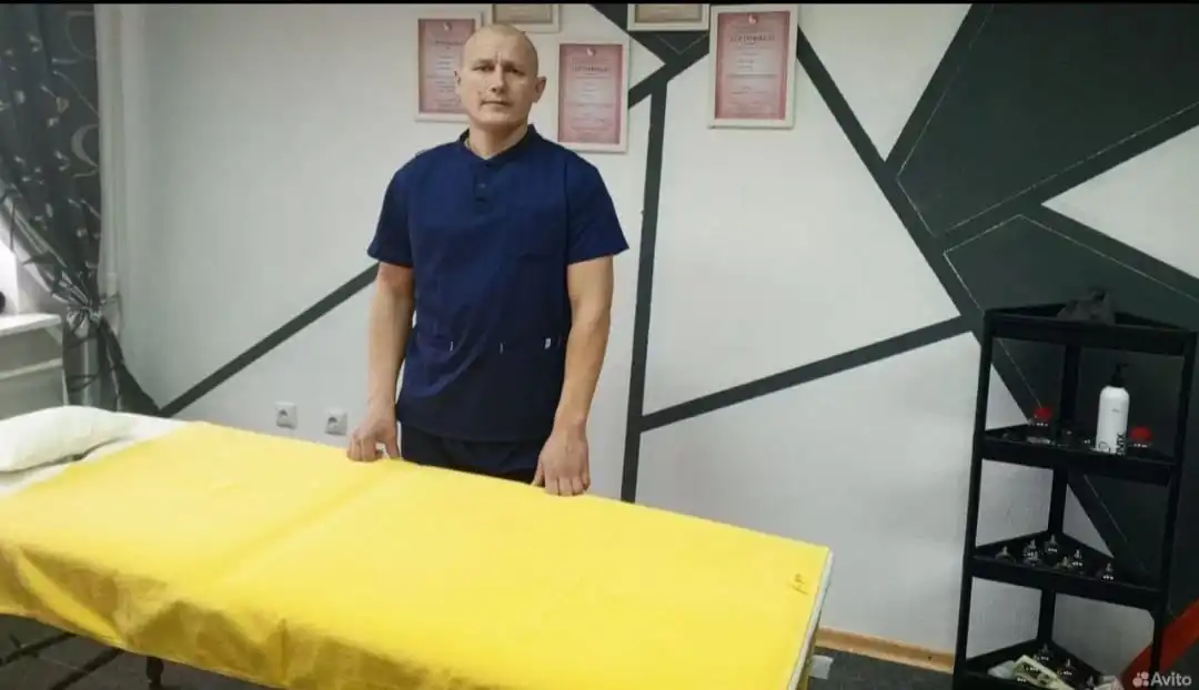 Костоправ массажист с разрешением от Минздрав - Медицинские услуги (Услуги) в Барнаул