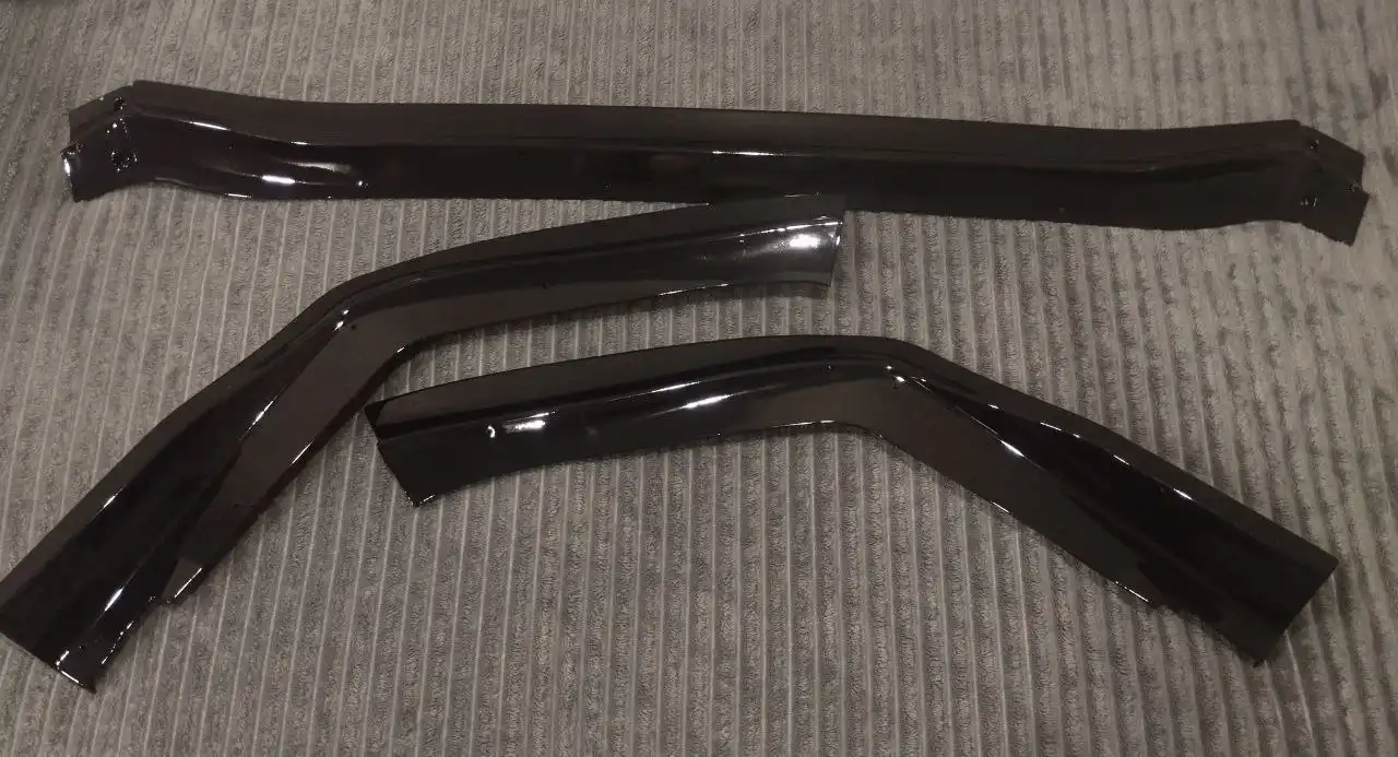 Сплиттер переднего бампера