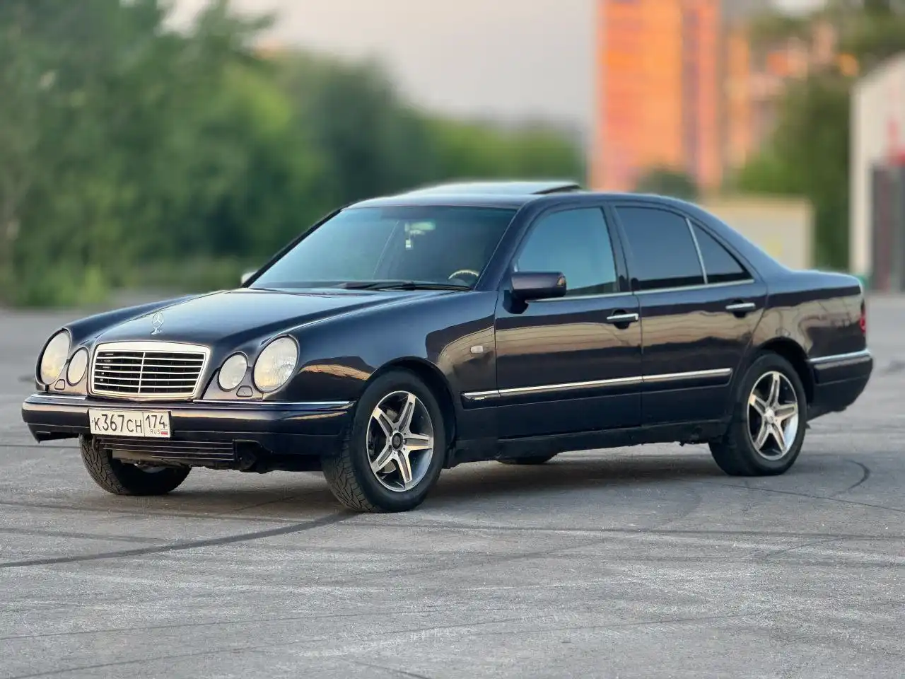 Продажа/обмен Mercedes-Benz Aвангард с косяками по кузову