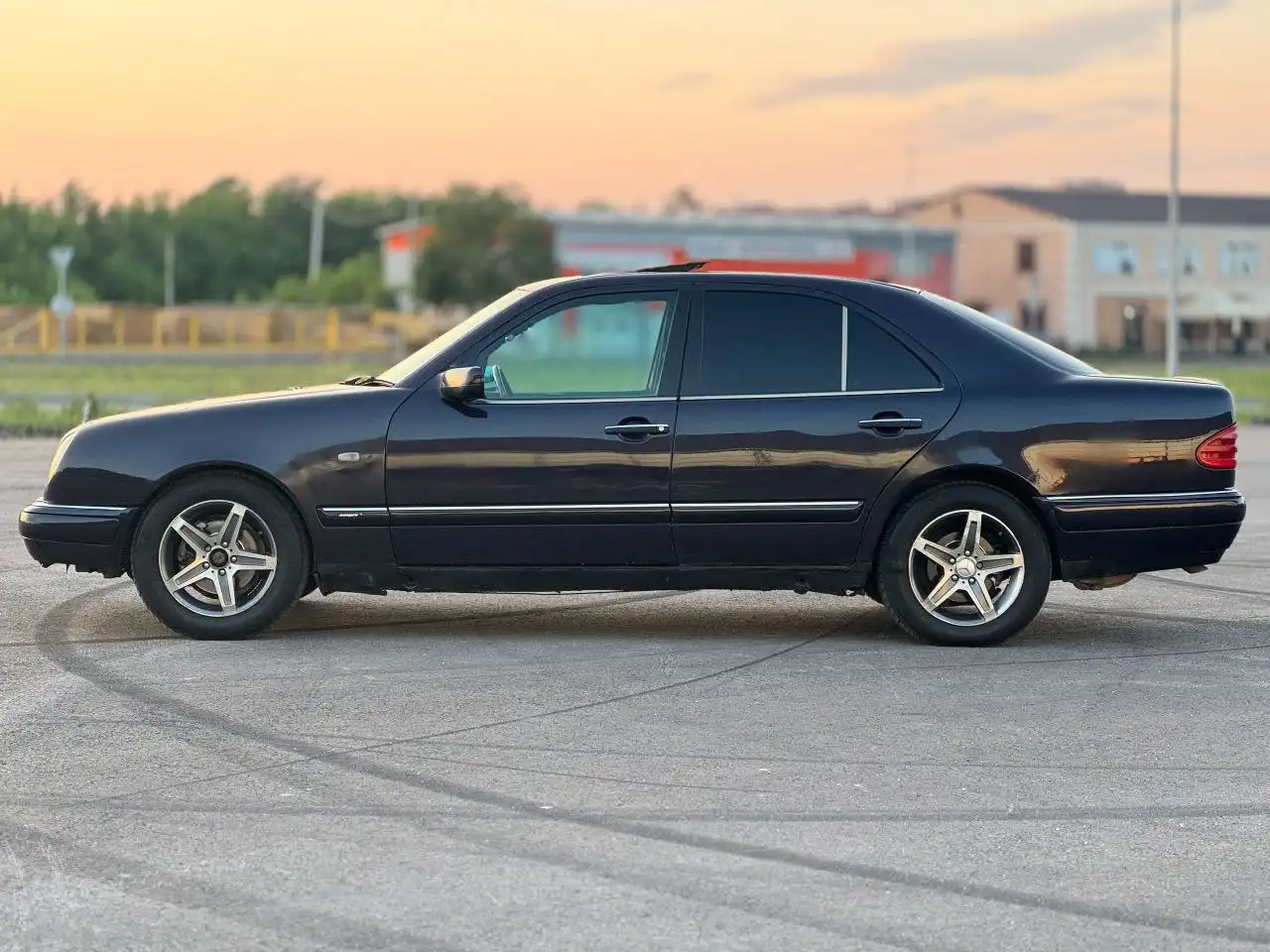 Продажа Mercedes-Benz с комплектацией Авангард в Магнитогорске