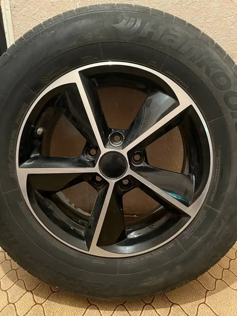 Продажа дисков и резины - Запчасти в Магнитогорск