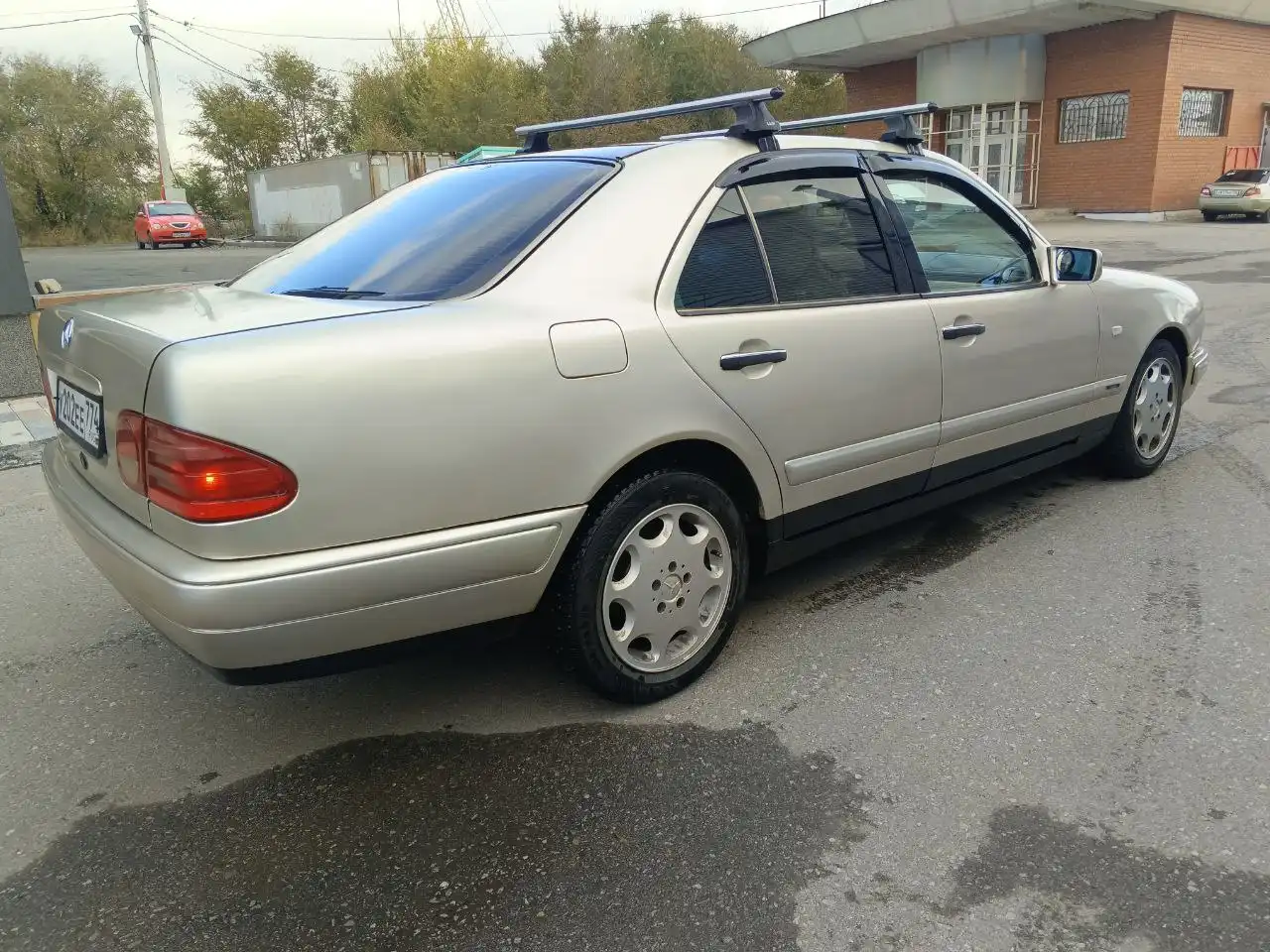 Mercedes Benz W210 M111 2.3 бензин в отличном состоянии