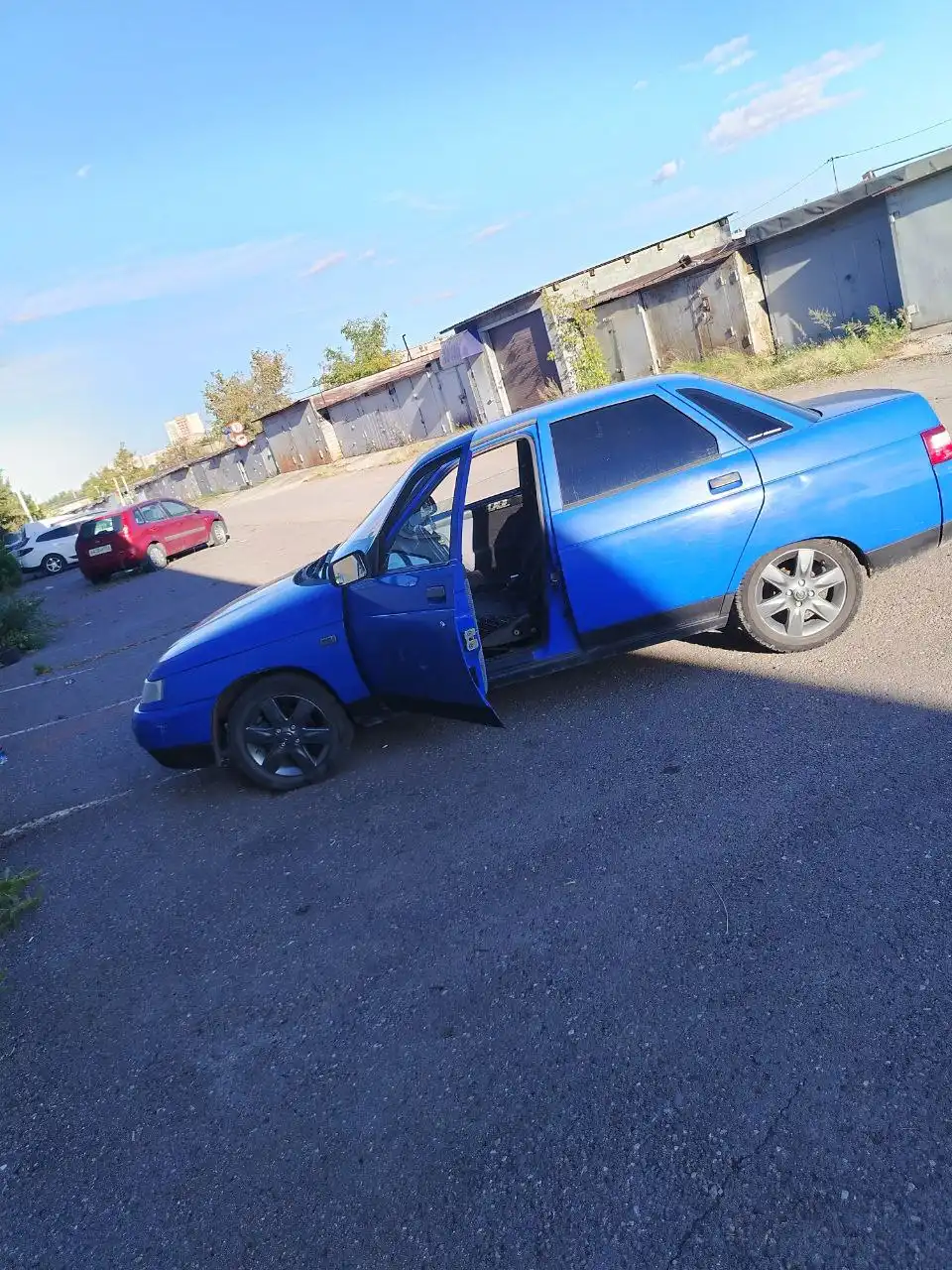 Продажа автомобиля ВАЗ 2109 1998 года