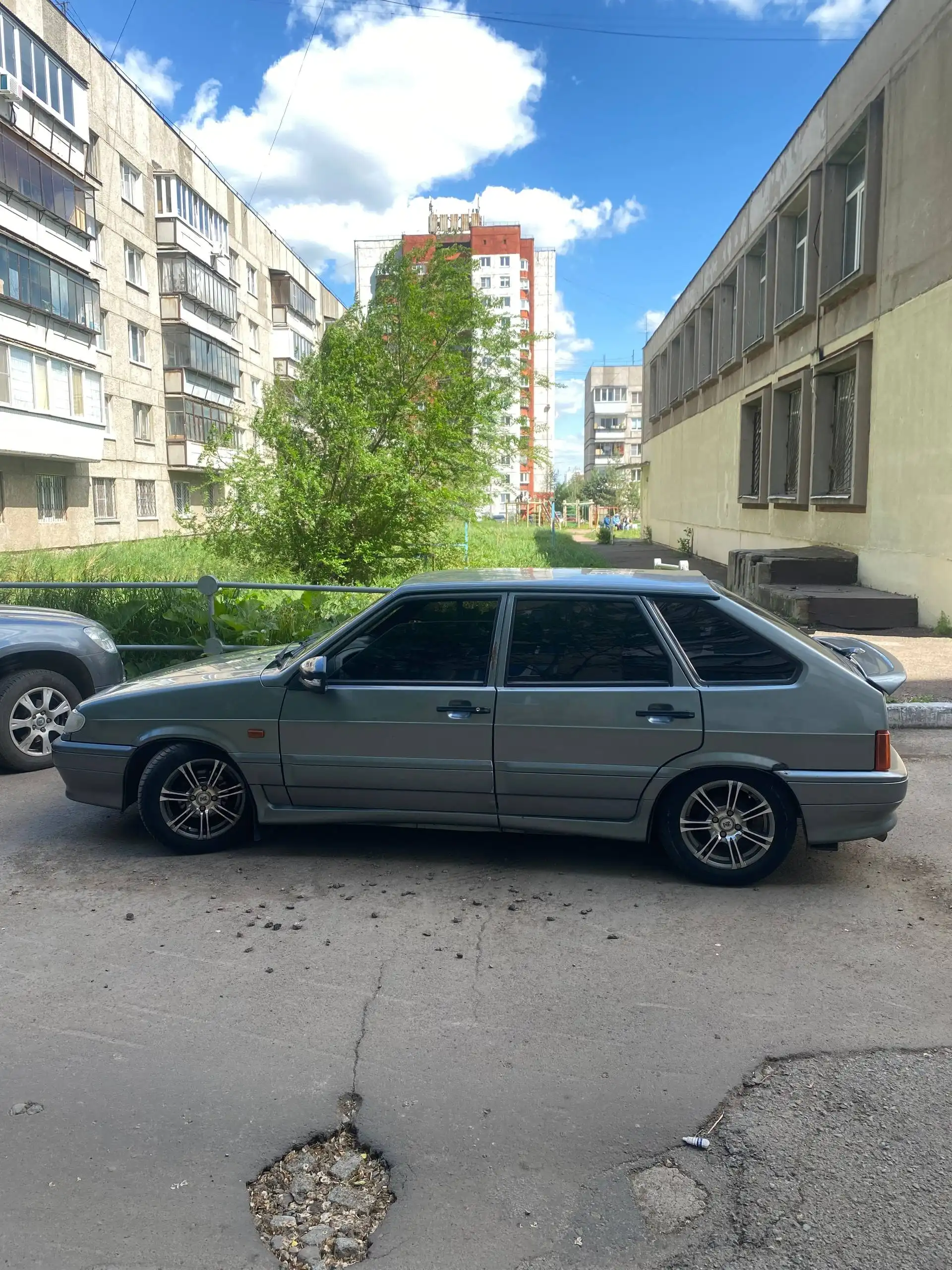 Продам автомобиль Lada 2114 2007 года в хорошем состоянии