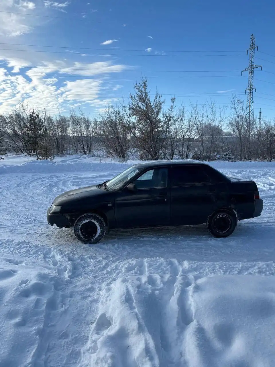 Автомобиль на полном ходу с документами