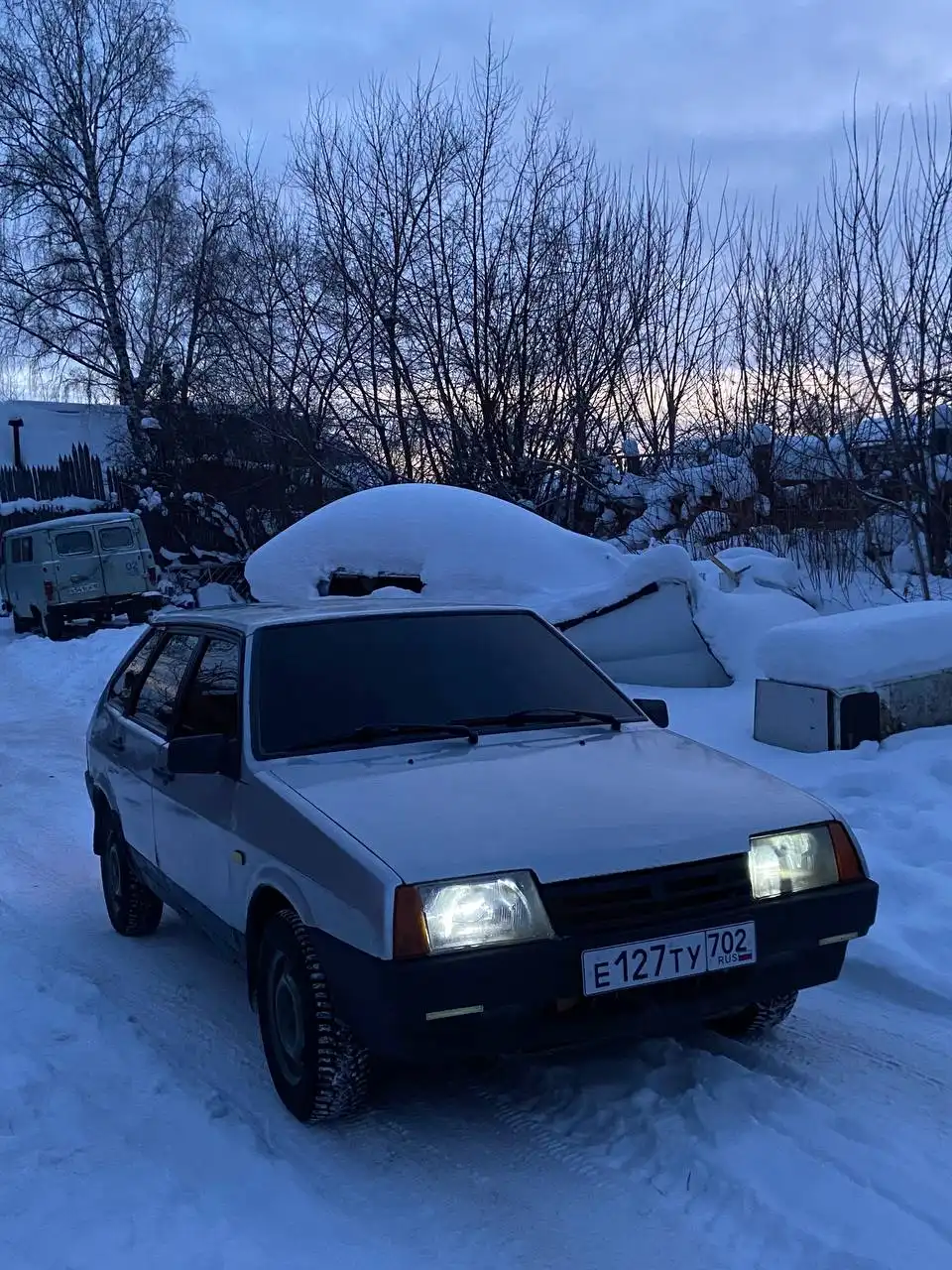 Продажа автомобиля 2002 года с инжектором и зимней резиной - Авто в Белорецк