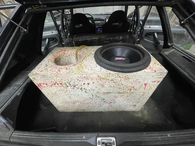 Номинальная динамика 1300 - Смартфоны в Магнитогорск