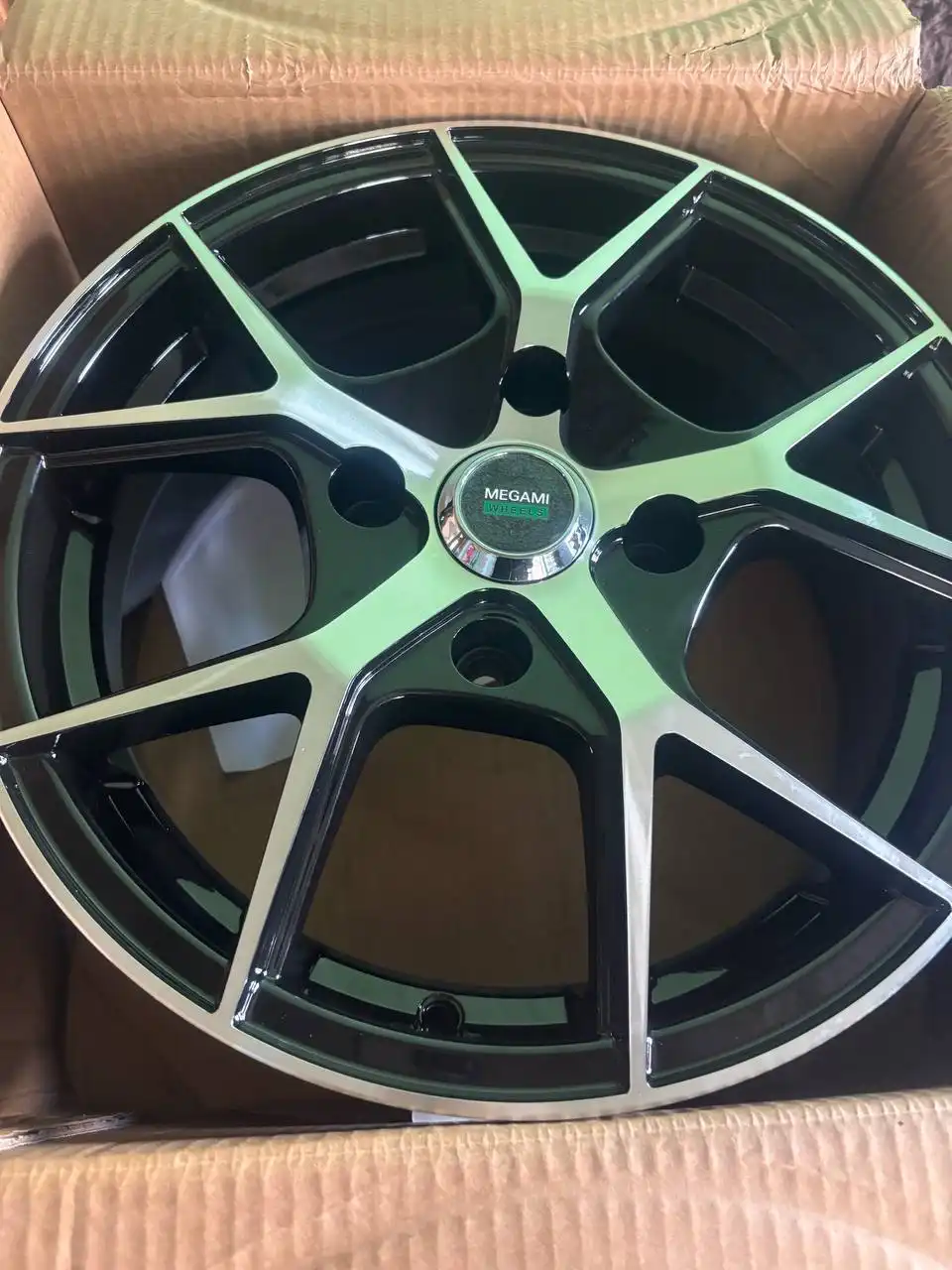 Продажа автомобиля - Авто в Магнитогорск