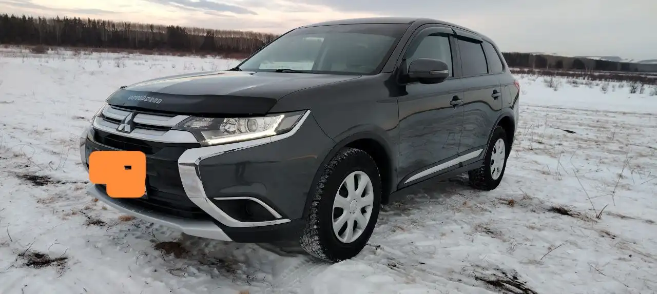Продажа двух автомобилей Аутлендер 2017 и Королла 2013 - null (Авто) в Магнитогорск