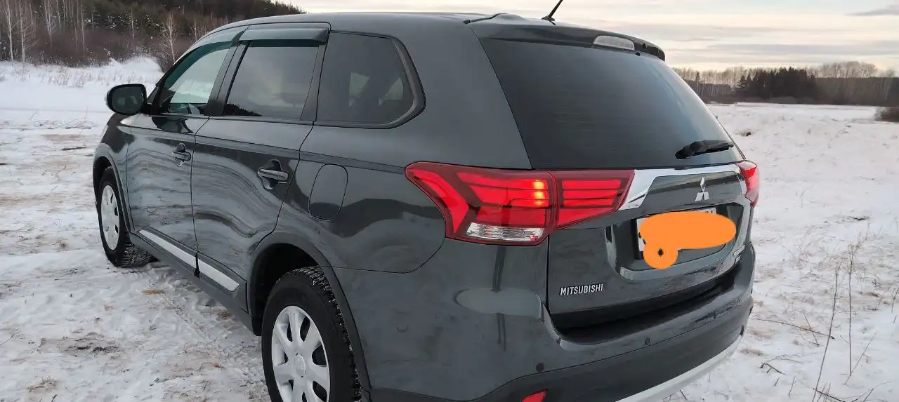 Продажа двух автомобилей Аутлендер 2017 и Королла 2013 - null (Авто) в Магнитогорск