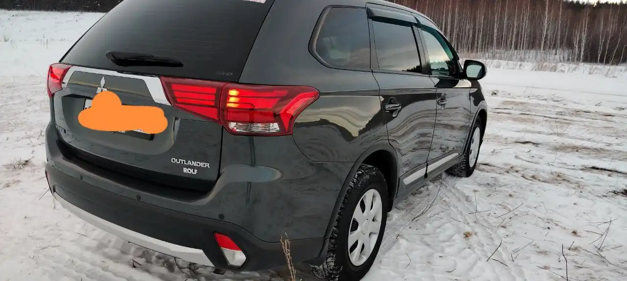 Продажа двух автомобилей Аутлендер 2017 и Королла 2013 - null (Авто) в Магнитогорск