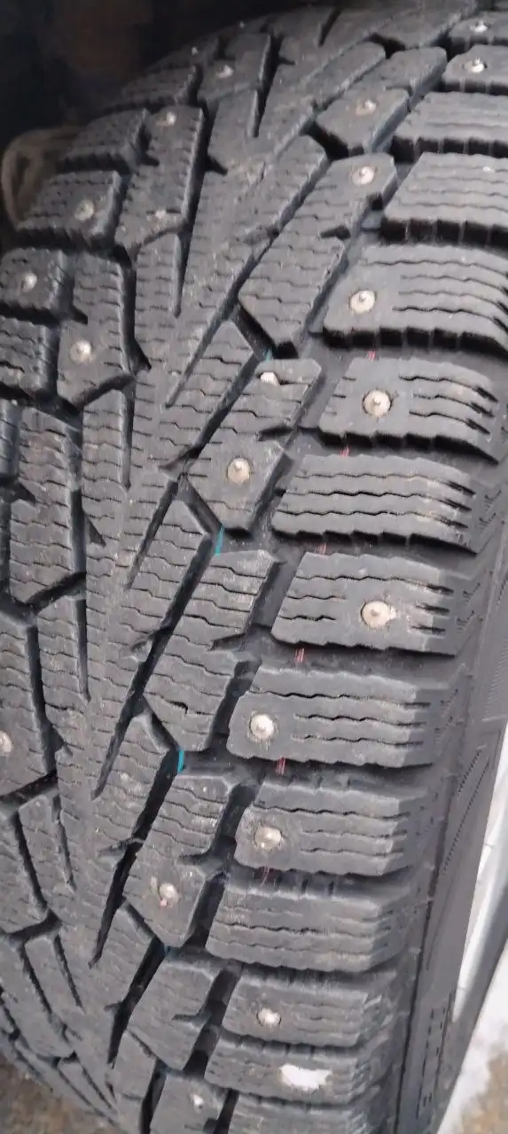 Продажа Toyota Corolla 2013 и Mitsubishi Outlander 2017 в Магнитогорске - Легковые автомобили (Авто) в Магнитогорск