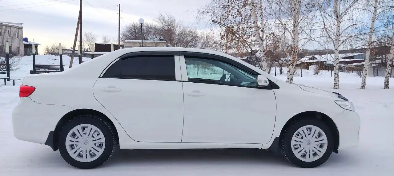 Продажа Toyota Corolla 2013 и Mitsubishi Outlander 2017 в Магнитогорске - Легковые автомобили (Авто) в Магнитогорск