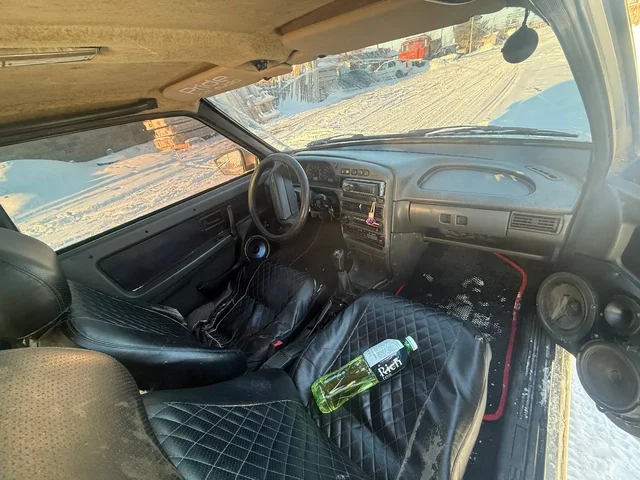 Продажа ВАЗ 2113 2004 года - Автозвук в Магнитогорск