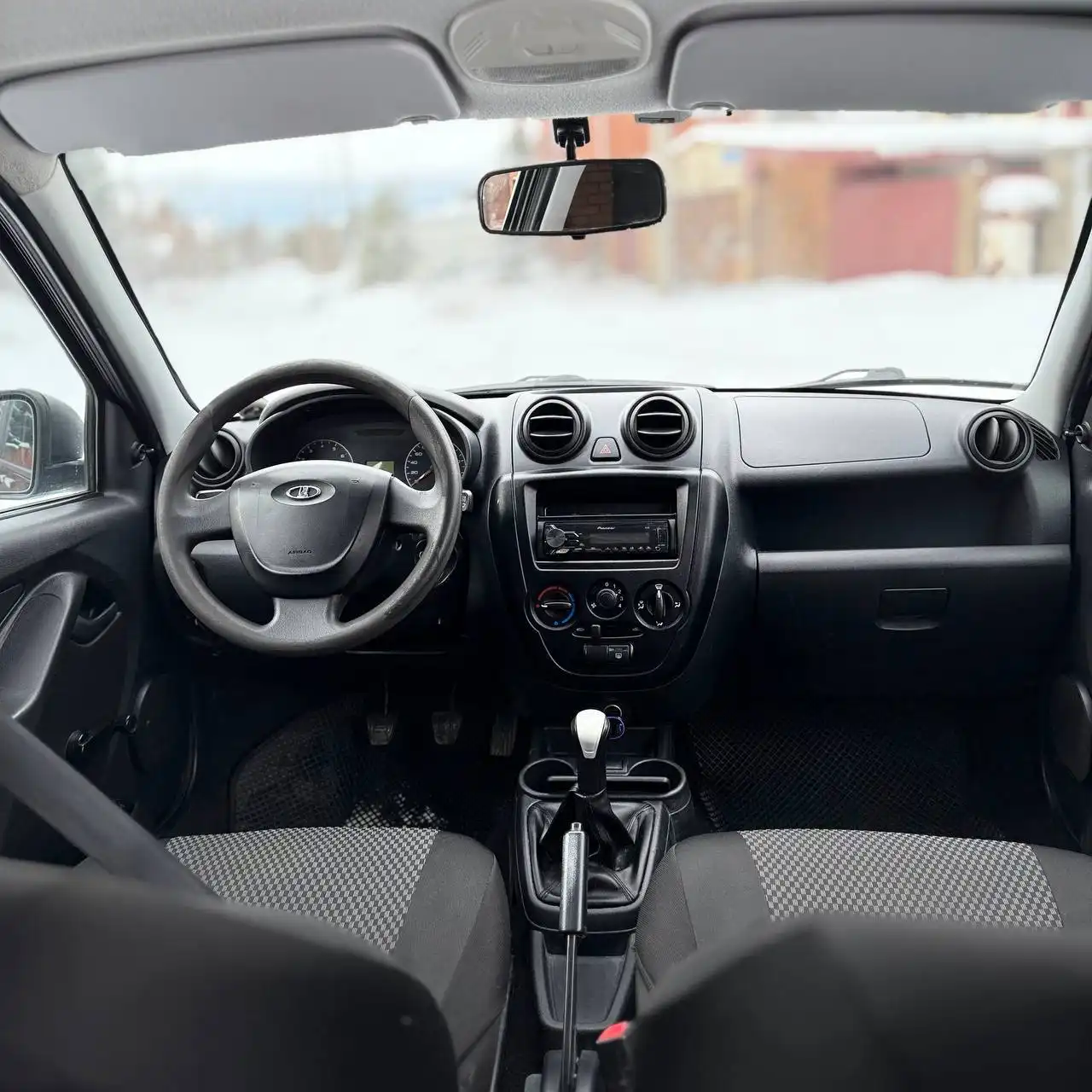 Продажа Лада Гранта 2017 года в Магнитогорске - Авто в Магнитогорск