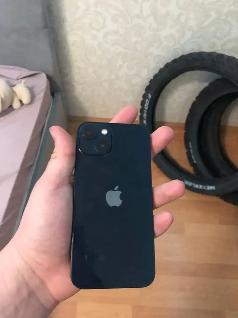 Продажа iPhone 13 и Apple Watch SE 2 - Электроника в Магнитогорск