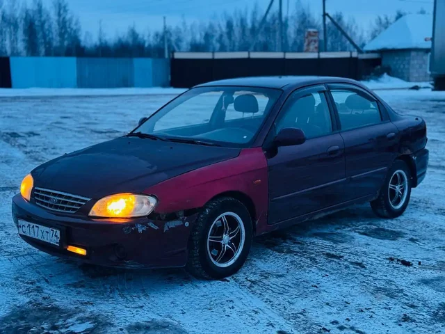 Продажа Kia Spectra 2006 года - Кроссоверы/Внедорожники в Челябинск