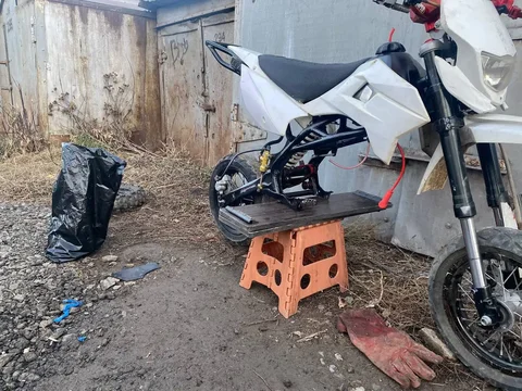 Продажа срочная без колёс - Авторынок в Магнитогорск