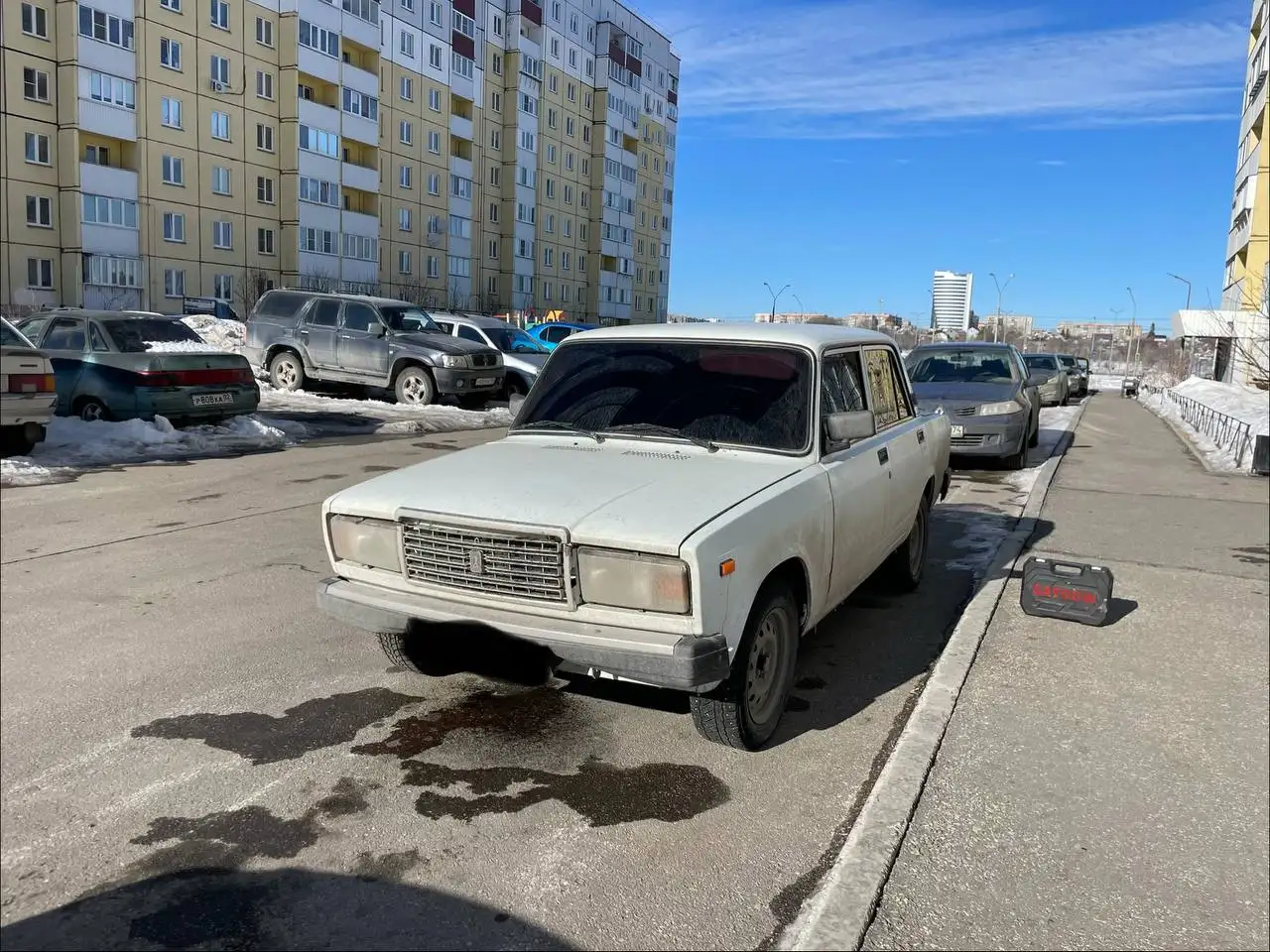 Продажа ВАЗ 2107 2006 года - Легковые автомобили (Авто) в Магнитогорск