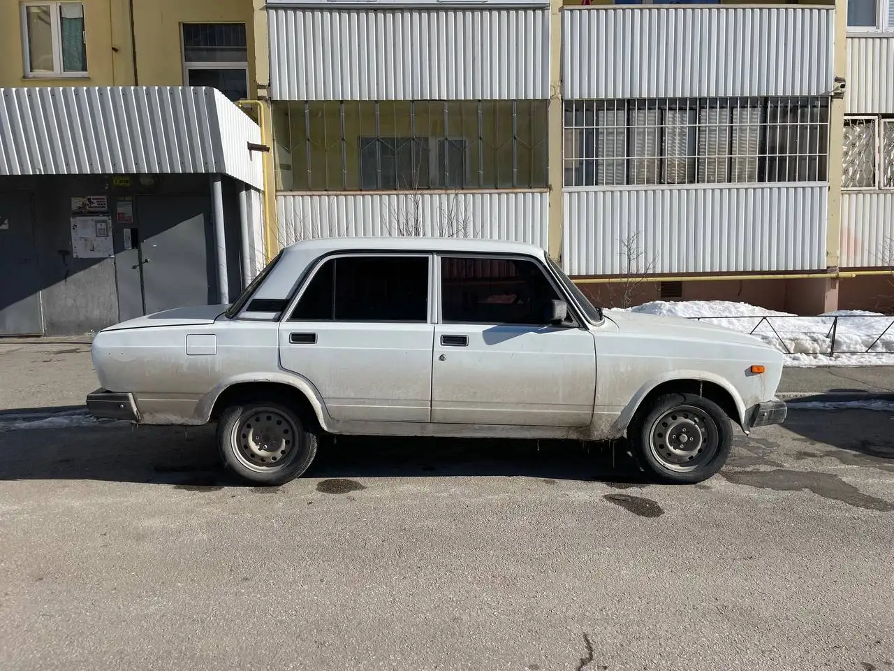 Продажа ВАЗ 2107 2006 года - Легковые автомобили (Авто) в Магнитогорск