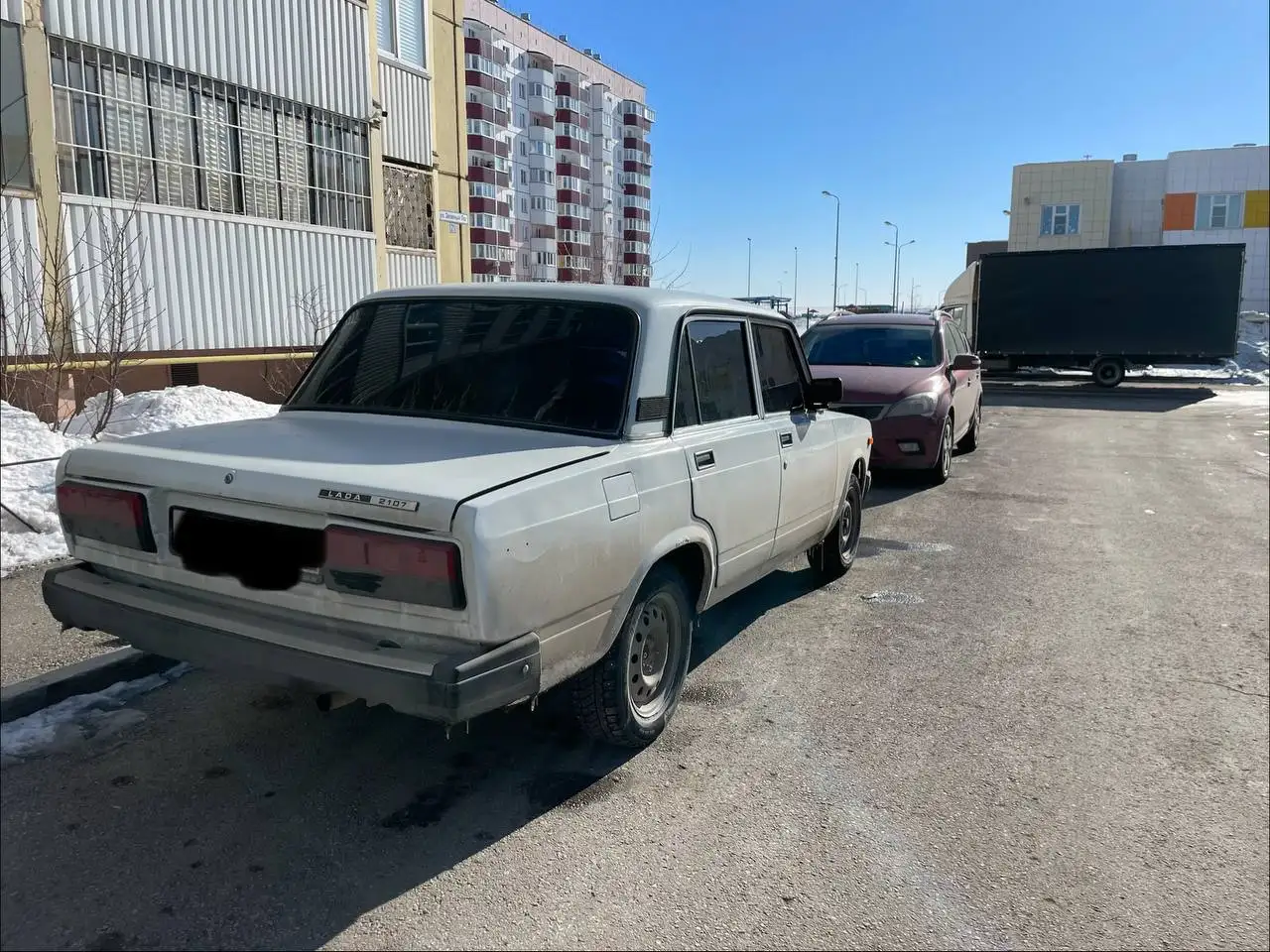 ВАЗ 2107 белый 2006 года, 105000 км пробега - Легковые автомобили (Авто) в Магнитогорск