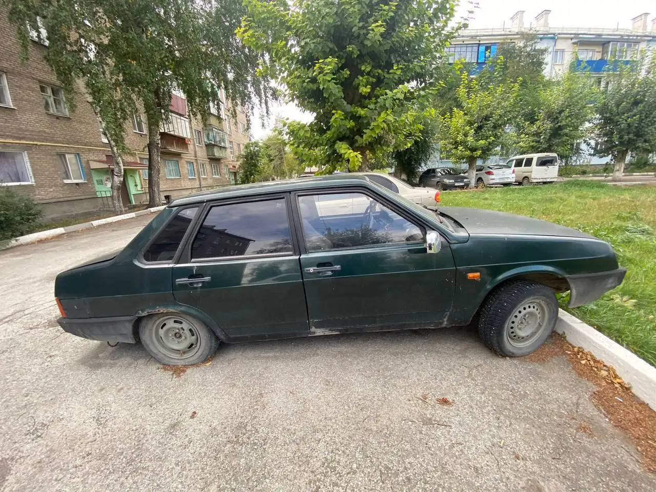 Продажа ВАЗ 21099 2003 года с неисправностью - Легковые автомобили (Авто) в Магнитогорск