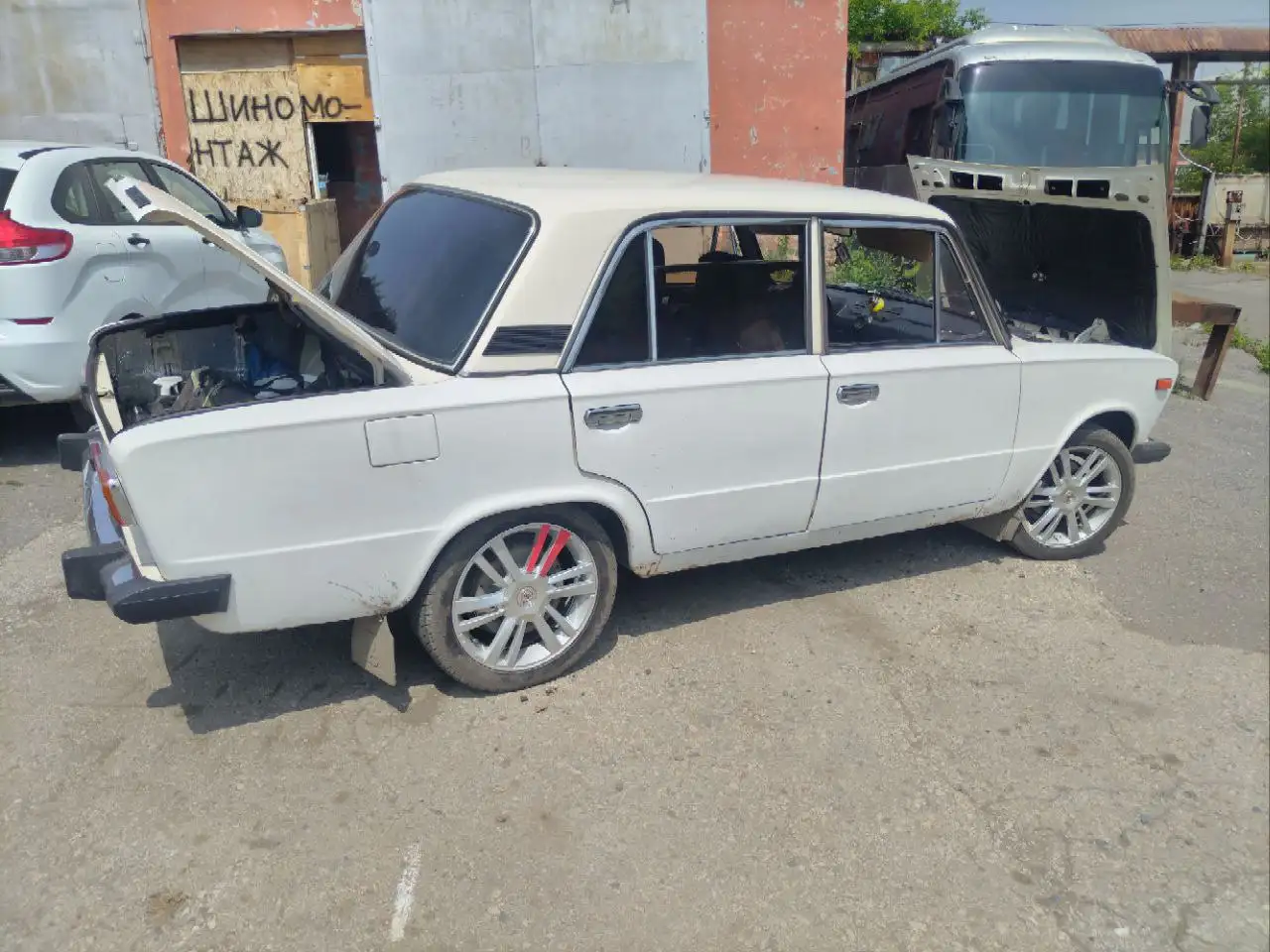 Продажа автомобиля с шумоизоляцией и ремонтом - Авто в Магнитогорск