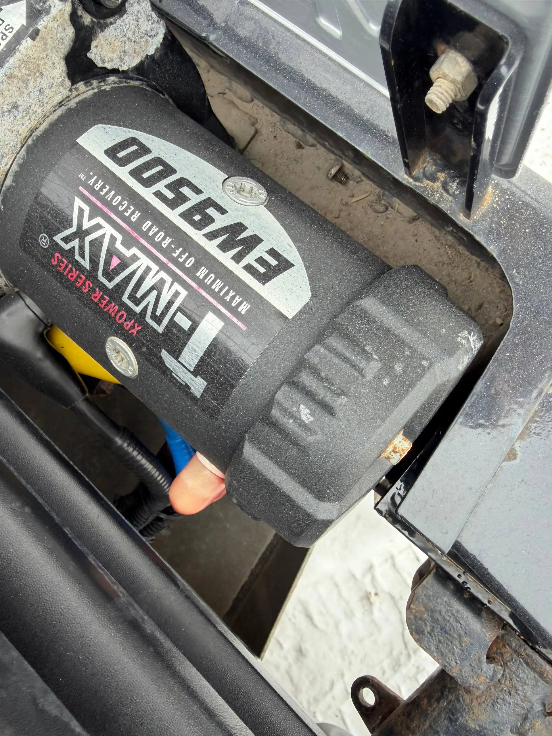 Продажа Нивы 2018 года с неисправным мотором - Авто в Уфа