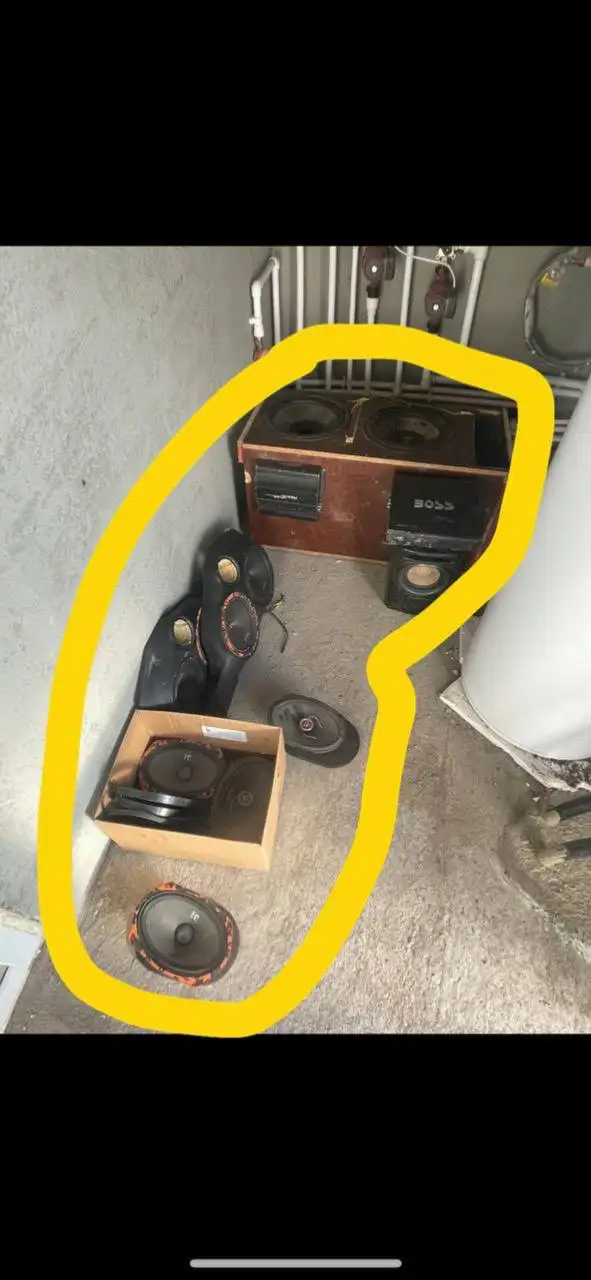 Продажа музыкального оборудования: сабы и динамики - Аудиотехника (Барахолка) в Магнитогорск