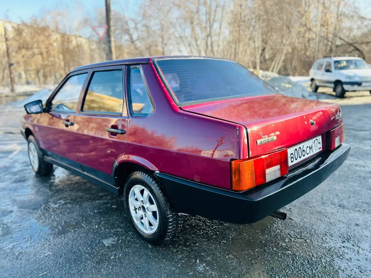 Продам Ваз 2199 2000 года выпуска - Легковые автомобили (Авто) в Челябинск