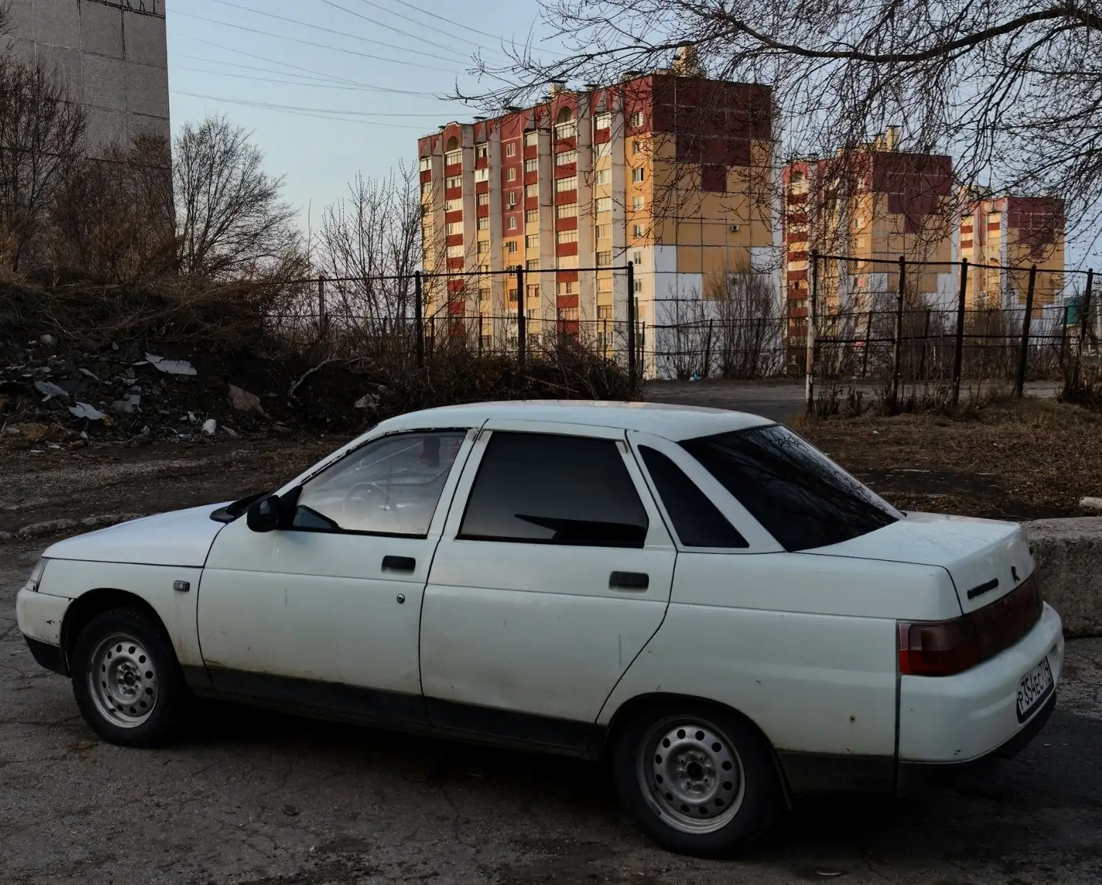 ВАЗ 2110 1997 года выпуска, белый цвет - Легковые автомобили (Авто) в Магнитогорск