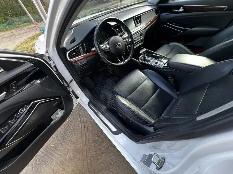 Kia Cadenza (K7) 3.0л Автомат - легковые автомобили (Авто) в Магнитогорск