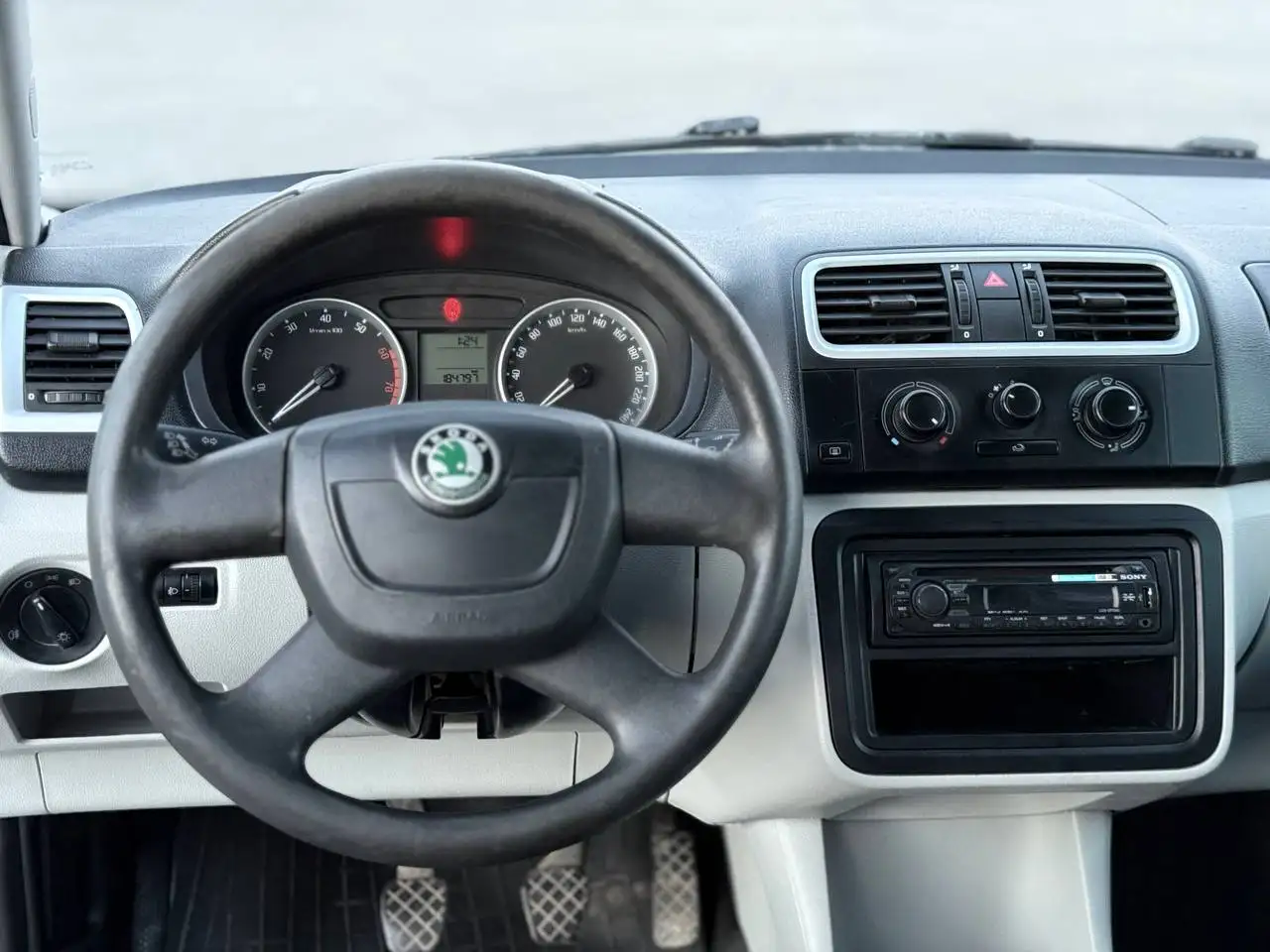 Škoda Fabia II 2009 - Легковые автомобили (Авто) в Магнитогорск