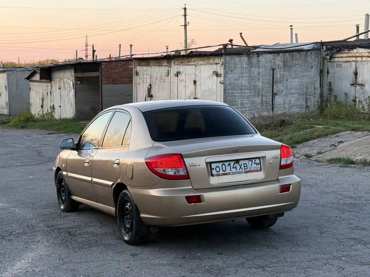 Киа Рио 2004 - Легковые автомобили (Авто) в Магнитогорск