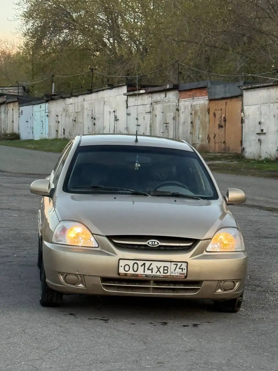 Киа Рио 2004 - Легковые автомобили (Авто) в Магнитогорск