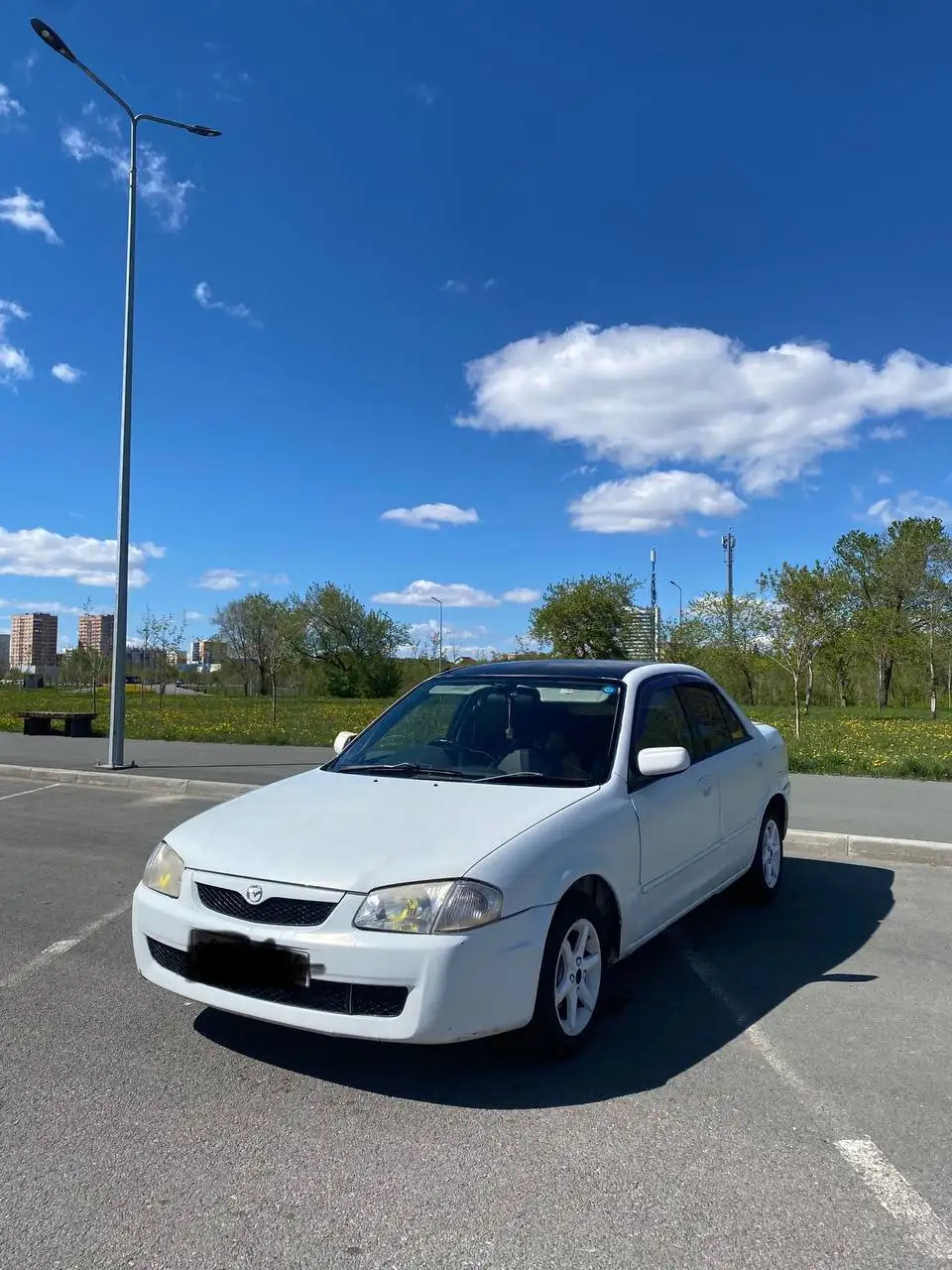 Mazda Family 1998 - Легковые автомобили (Авто) в Магнитогорск