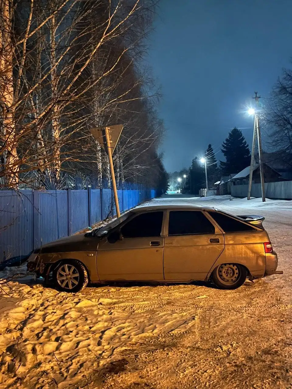 Продажа ВАЗ 21120, 2002 год - Легковые автомобили (Авто) в Магнитогорск