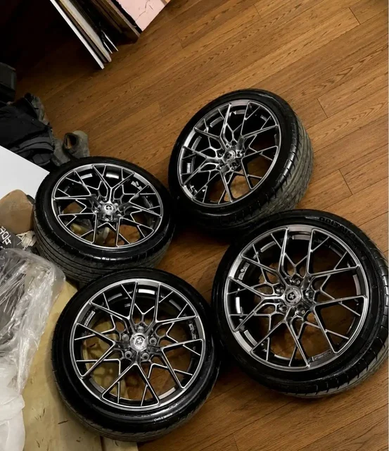 Продам комплект колес HRE R18 с летней резиной Ovation - Двигатели в Магнитогорск